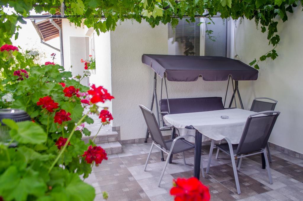 Guesthouse Juli Sapareva Banya Dış mekan fotoğraf